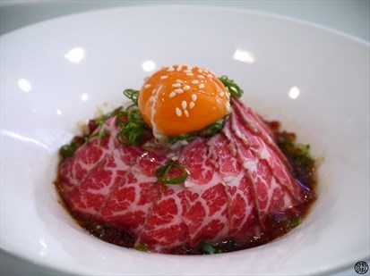 炙燒和風生牛肉