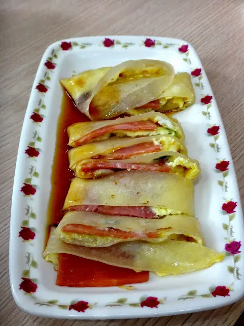 火腿蛋饼(nt$30元)